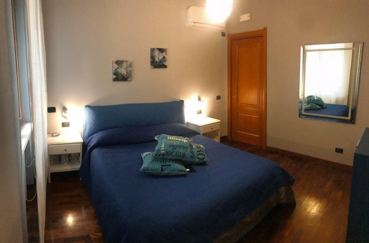 Casa Via Dei Fiorentini ナポリ エクステリア 写真