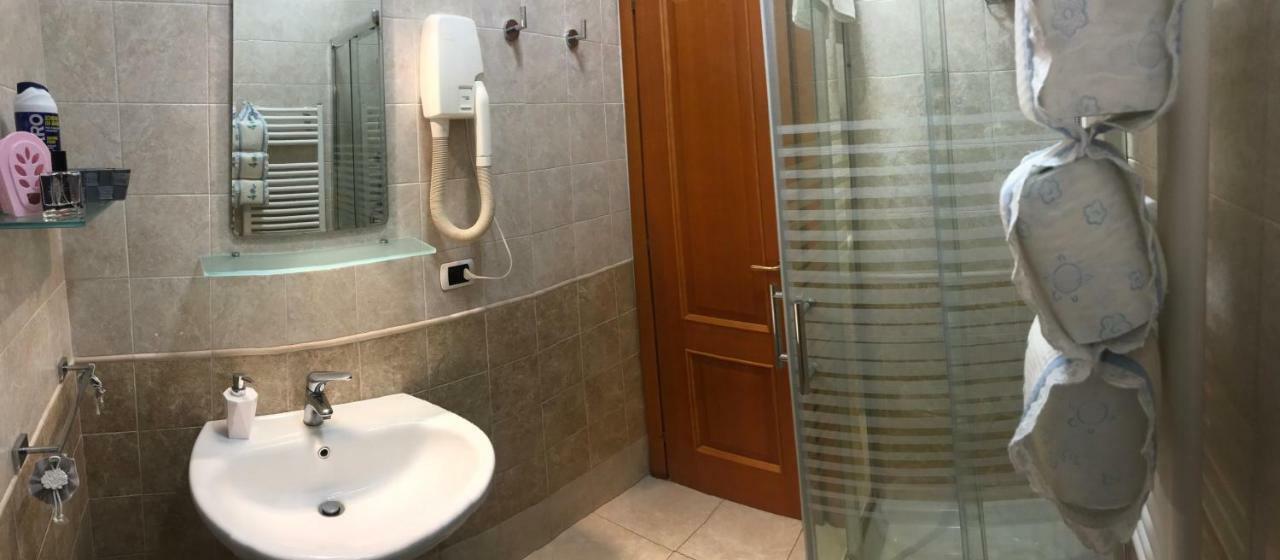 Casa Via Dei Fiorentini ナポリ エクステリア 写真